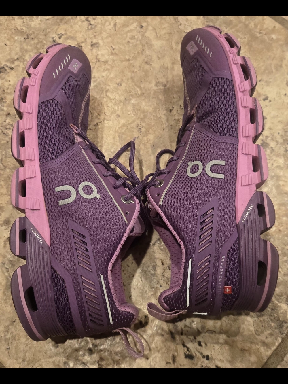 👟 On Running Cloudflyer Women's Size 7.5 Purple Rose - Excellent Condition ✨ - Picture 3 of 7